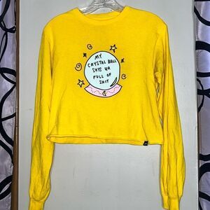 JV Jac Vanek yellow crop crystal ball shirt size Small